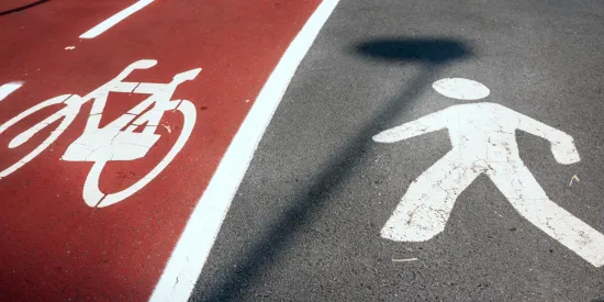 Road markings AdobeStock 91538983