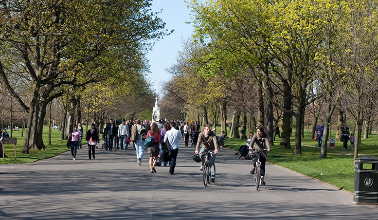 Decarbonising Transport: Enabling Active Travel